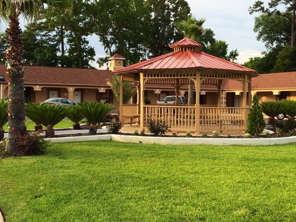 Deluxe Inn - Savannah Esterno foto